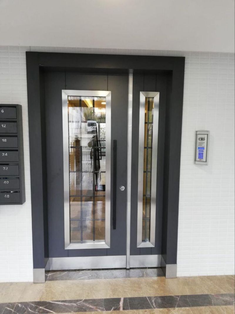 Adıyaman Bina Kapısı