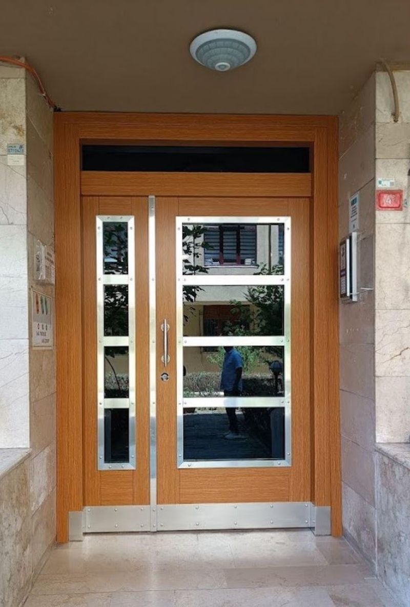 Apartman kapısı Nedir