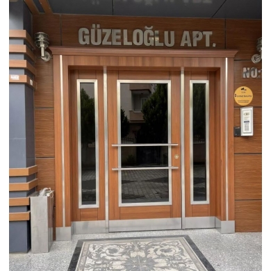 Apartman Kapıları D-502